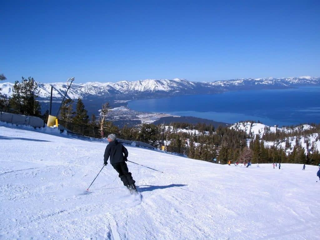 Lakeside Studio Steps From The Beach Tahoe Vista Exterior foto